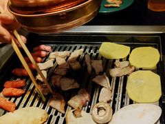 -臻牛烤肉