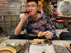 -破瓦寒窑·地摊烤羊排