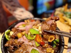 -威记烧嘢·南宁烧烤·超级生牛(绿地店)