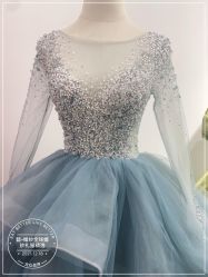 -觅白婚纱礼服馆