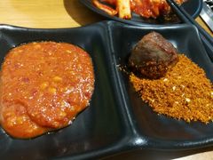 -肉甲韩国木炭烤肉(新壹街1店)