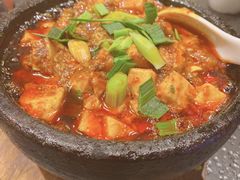 -万重锦·人文川菜馆(骡马市店)