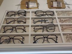 -精益眼镜(广埠屯店)