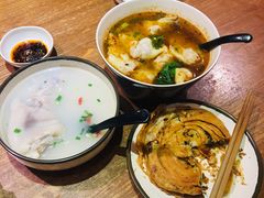 -谭师爷龙抄手(白下路店)