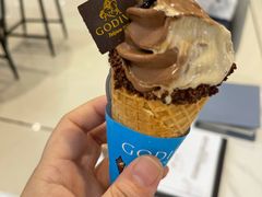 -GODIVA(国际金融中心店)