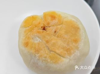 门钉肉饼看着圆圆的，但是很扎实