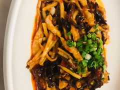 -泓历皇朝酒店(东亭店)