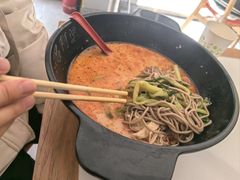 -吕阿婆骨汤麻辣烫(云岗店)