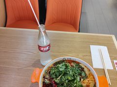 -菲哥麻辣烫(贵山小区店)