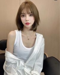 -东方美妍小鹏造型