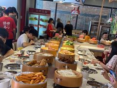 -龍歌自助小火锅(市南金茂湾店)