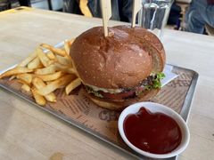 -LENBACH兰巴赫西餐啤酒坊(大连东港店)