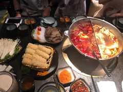 -湊湊火锅·茶憩(新中关购物中心店)