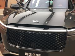 -理想汽车(世纪汇店)