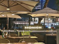 -MONICH牛排融合餐厅(和义大道购物中心店)