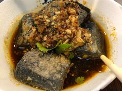 -黑白电视长沙小吃(美林M·LIVE天地东座店)