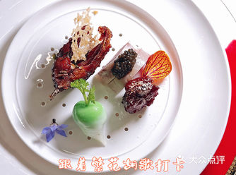 跟着“繁花”打卡和平露台看尽繁花