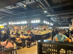 -胖东来生活广场(健康路店)