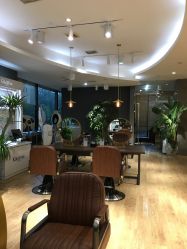 -意廊 Hair Salon