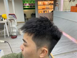 点击看大图 -辛格·潮沙龙