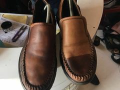 -京伟修鞋洗鞋奢侈品皮具护理店