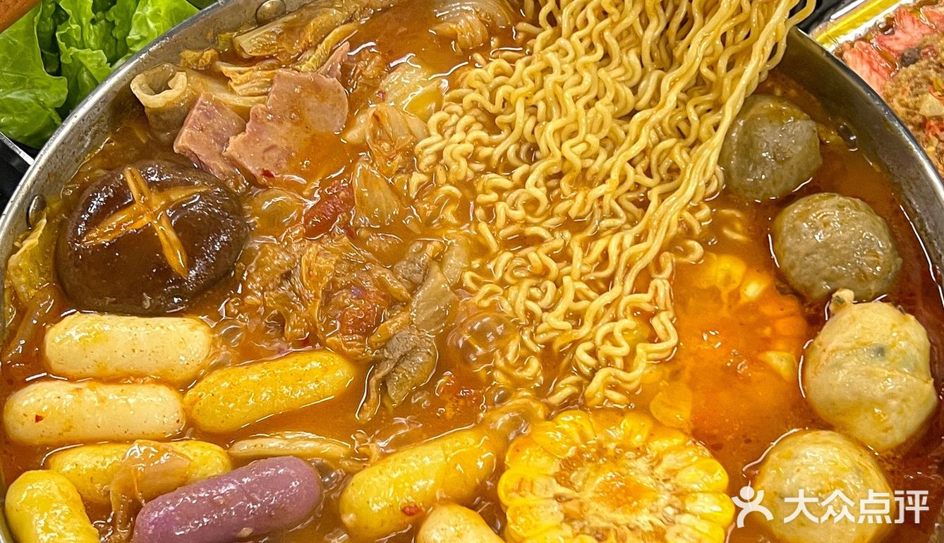 啊啊啊！在东门吃到了超好吃的烤肉[流泪]人均50！