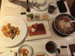 -港丽餐厅(高德置地店)