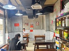 -三番火辣串串香(总店)