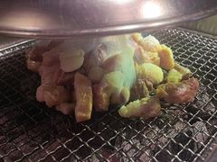 -肉甲韩国木炭烤肉(新壹街1店)