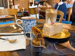 -西关84·History·Art·Cafe
