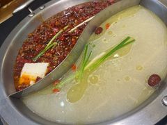 -沸炉重庆老火锅(军事博物馆店)