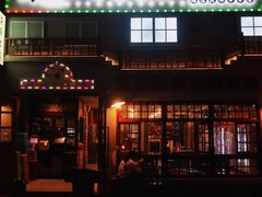 门面-马路边边麻辣烫(世纪金源店)