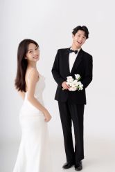 -喜爱高定婚纱摄影