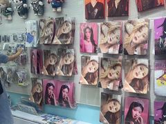 -Love Star追星馆(上海大悦城店)