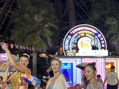 -三亚海昌梦幻海洋不夜城