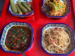-一个勺子新疆锡伯主题私房菜(红墙巷49号院店)