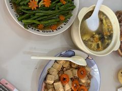 -汇慈安·高端自营月嫂(武汉月子尊享店)