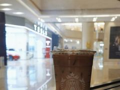 -星巴克臻选(呼和浩特维多利摩尔城店)