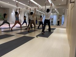 -亦美瑜伽·普拉提