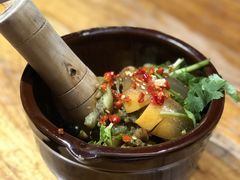 -老滇山寨•云南特色菜•地方菜•民族风情歌舞表演(金碧店)