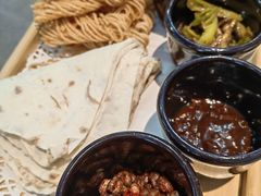 洛馍卷馓子-彭城味道.地道徐州味(怡海花园店)