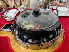 -花苑美食横琴生蚝火锅(拱北粤华路店)