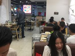 大堂-为什么牛潮汕牛肉火锅(万胜广场店)