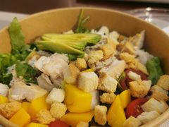 牛油果虾仁芒果沙拉-CALIFORKS加州叉子轻食(朝阳门店)