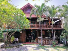 -Lam Vien Restaurant