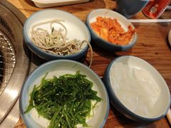 -明洞阿姨·韩式酱蟹烤肉·创意料理(三元桥店)