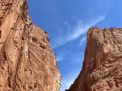 -天山神秘大峡谷