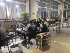 大堂-胡四哥特色火盆烧烤(总店)