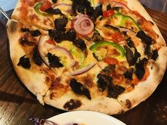 黑椒牛肉披萨-食间牛排(湖西路店)