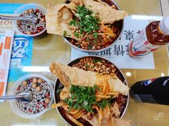 -红鼻子桂林米粉(金唐新光界店)